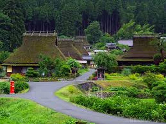 kayabuki no sato