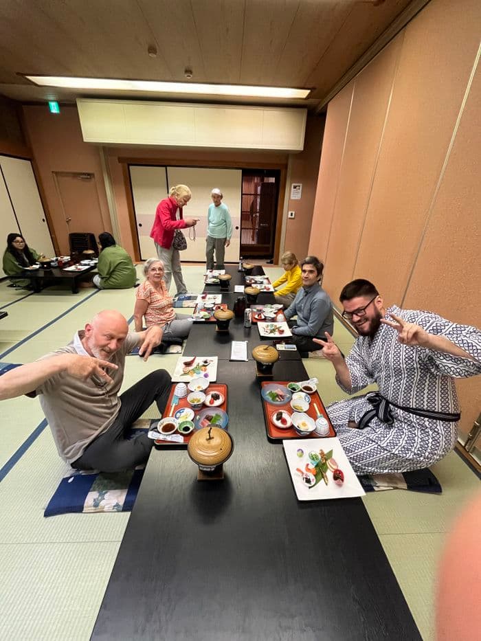 Dîner au ryokan à Takayama